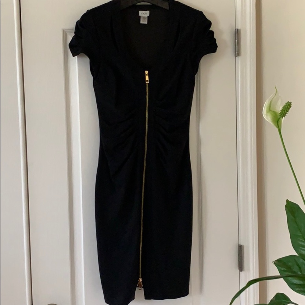 CACHÉ classic black dress